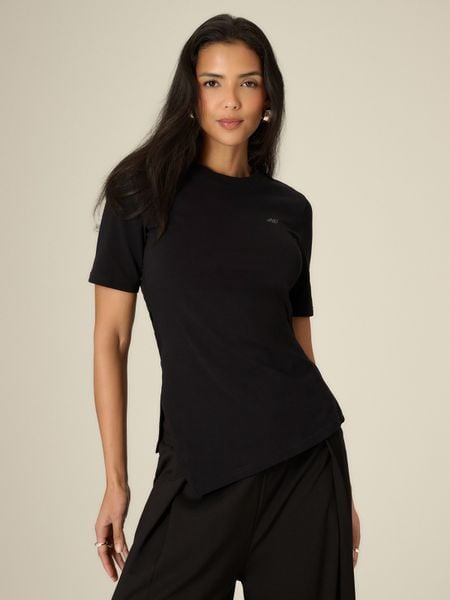 4F T-shirt regular gładki damski - czarny M. Czarne t-shirty 4f, m, bez wzorów, z bawełny, bez kołnierzyka, bez ramiączek. Za 79.99 zł.