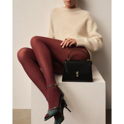 Sandały Gino Rossi. Zielone sandały Gino Rossi, bez wzorów, bez obcasa, na szpilce, bez zapięcia. Za 349.99 zł.