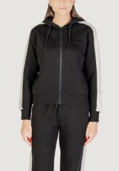 Bluza Kobieta GUESS ACTIVE MARYELLA FULL ZIP SWEATSHIRT. Czarne bluzy Guess Active, s, z aplikacjami, z jeansu, bez kaptura. Za 358.10 zł.