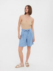 Vero Moda Bermudy "Liliana" w kolorze błękitnym rozmiar: XS. Niebieskie szorty Vero Moda, bez wzorów, z lyocellu, z podwyższonym stanem. Za 39.58 zł.