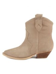 Loft37 Skórzane botki w kolorze beżowym rozmiar: 38. Brązowe botki loft37, bez wzorów, bez obcasa, bez zapięcia. Za 435.87 zł.