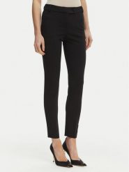 Rinascimento Spodnie materiałowe CFC0127865003 Czarny Slim Fit. Czarne spodnie materiałowe Rinascimento, l, bez wzorów, z materiału. Za 399.99 zł.