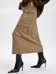 Gestuz Spódnica midi 10908161 Zielony Regular Fit. Zielone spódnice Gestuz, bez wzorów, z bawełny, midi. Za 369.99 zł.