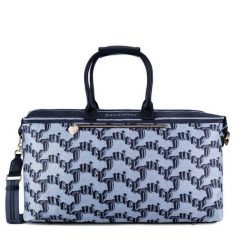 Torba Juicy Couture. Czarne torby podróżne Juicy Couture, bez wzorów. Za 389.99 zł.
