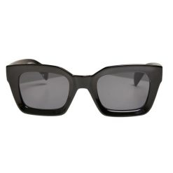 Okulary Przeciwsłoneczne Unisex Dla Dorosłych Poros Z Łańcuszkiem. Brązowe okulary przeciwsłoneczne Urban Classics, bez wzorów, sportowe. Za 64.99 zł.