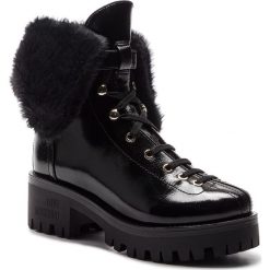 Trapery LOVE MOSCHINO - JA24196H06JE0000 Nero. Czarne trapery i śniegowce Love Moschino, z materiału. W wyprzedaży za 709.00 zł.