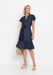 Sukienka dżinsowa. Niebieskie sukienki bonprix, bez wzorów, z bawełny, bez kołnierzyka, bez ramiączek. Za 124.99 zł.
