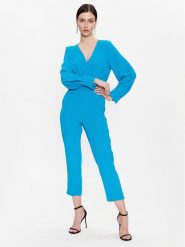 Maryley Kombinezon 23EB527/33FI Niebieski Regular Fit. Niebieskie sukienki Maryley, s, bez wzorów, z syntetyku, bez kołnierzyka, bez ramiączek. Za 189.99 zł.