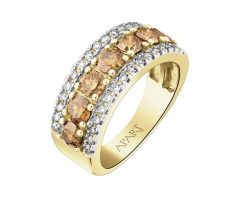 Pierścionek z żółtego złota z brylantami - 1,66 ct - próba 585. Żółte pierścionki Apart, z brylantem, złote. Za 12,990.00 zł.