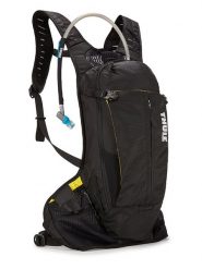 Thule Plecak "Vital" w kolorze czarnym - 8 l rozmiar: onesize. Czarne plecaki THULE, bez wzorów, z materiału. Za 377.95 zł.