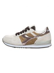 Diadora Sneakersy "Titan" w kolorze kremowym rozmiar: 39. Brązowe trampki Diadora, bez wzorów, z materiału, bez zapięcia. Za 144.24 zł.