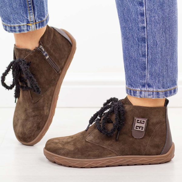 Coffee barefoot skórzane botki damskie Jezzi 556. Brązowe botki Jezzi, na jesień, z aplikacjami, z dzianiny, bez obcasa, na płaskiej podeszwie, bez zapięcia. Za 299.00 zł.