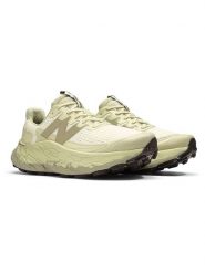 New Balance Buty "Fresh Foam X More v5" w kolorze beżowym do biegania rozmiar: 41,5. Brązowe obuwie sportowe New Balance, z materiału, bez zapięcia, do biegania. Za 417.28 zł.