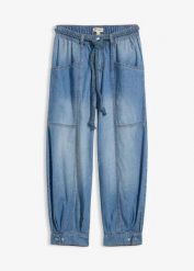 Jeansy typu barrel, mid waist z wygodnym pasem. Niebieskie jeansy bonprix, bez wzorów. Za 149.99 zł.