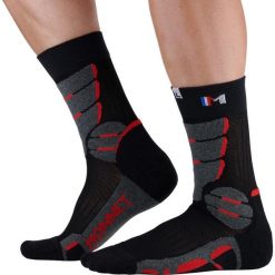 Skarpetki Monnet Jarrette Trek Expert. Czerwone skarpety MONNET, bez wzorów. Za 151.50 zł.