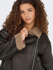 ONLY Kurtka "LIFE BOND OVERSIZJACKET" w kolorze brązowym ze skóry syntetycznej rozmiar: M. Brązowe kurtki Only, m, bez wzorów, ze skóry, bez kaptura. Za 195.99 zł.