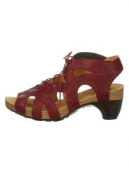 Think! Skórzane sandały "Traudi" w kolorze czerwonym rozmiar: 39. Czerwone sandały Think!, bez wzorów, z otwartym noskiem, bez obcasa, na koturnie, bez zapięcia. Za 305.92 zł.