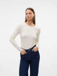 Vero Moda Bluzka w kolorze kremowym rozmiar: M. Białe bluzki Vero Moda, m, bez wzorów, bez kołnierzyka, bez ramiączek. Za 53.04 zł.