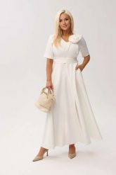 Sukienka MAXI Mirabella w odcieniu ecru/śmietankowej bieli z odpinanym kwiatem i kokardą OVERSIZE PLUS SIZE XXL WIOSNA LATO. Czerwone sukienki Moda Size Plus Iwanek, na imprezę, na lato, l, bez wzorów, z elastanu, eleganckie, bez kołnierzyka, plus size, bez ramiączek, maxi, oversize. Za 489.90 zł.