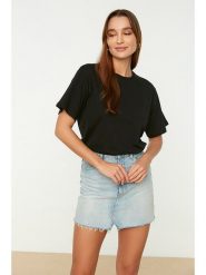 Trendyol Koszulka w kolorze czarnym rozmiar: L. Czarne bluzki Trendyol, l, bez wzorów, z bawełny, bez kołnierzyka, bez ramiączek. Za 43.99 zł.