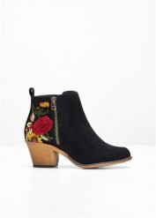 Botki kowbojki. Czarne botki bonprix, z aplikacjami, bez obcasa, bez zapięcia. Za 159.99 zł.