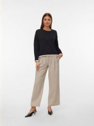 Vero Moda Sweter w kolorze czarnym rozmiar: L. Czarne swetry Vero Moda, l, bez wzorów, bez ramiączek. Za 96.60 zł.