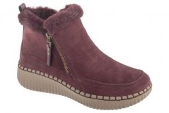 Buty zimowe damskie, Wilshire Blvd - Fresh Zip. Czerwone trekkingi Skechers, z materiału, trekkingowe. Za 259.99 zł.