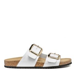 Klapki Geox. Białe klapki Geox, bez wzorów, bez obcasa. Za 399.99 zł.