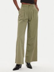 Levi's® Spodnie materiałowe A7535-0000 Zielony Wide Leg. Zielone spodnie materiałowe s, bez wzorów, z bawełny. Za 289.99 zł.