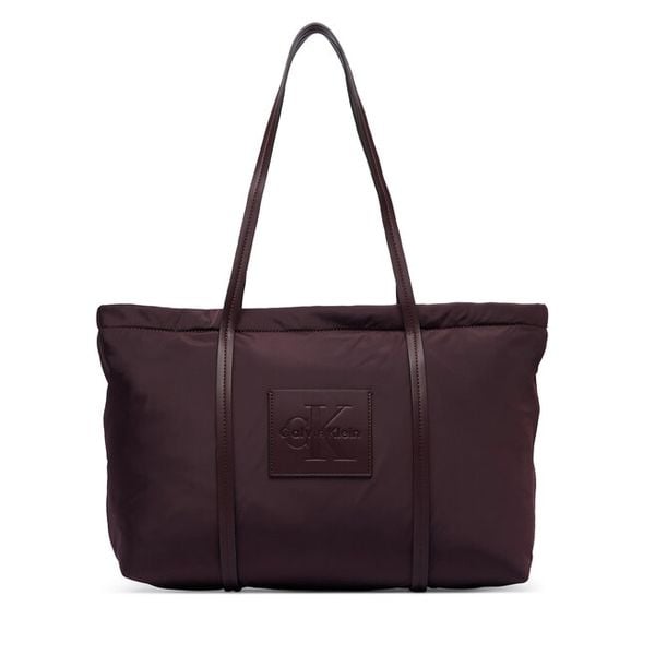 Torebka Calvin Klein. Czerwone shopper Calvin Klein, bez wzorów, bez dodatków. Za 449.99 zł.