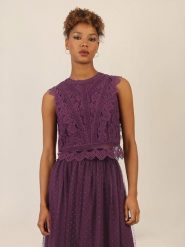 APART Top w kolorze fioletowym rozmiar: 36. Różowe topy Apart, bez wzorów, z koronki, bez kołnierzyka, bez ramiączek. Za 181.76 zł.