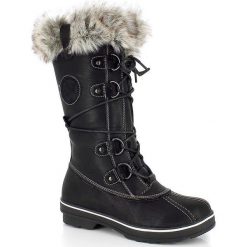 Kozaki zimowe "Ava" w kolorze czarnym. Czarne kozaki Kimberfeel, na zimę, z materiału, bez obcasa, bez zapięcia. W wyprzedaży za 329.95 zł.