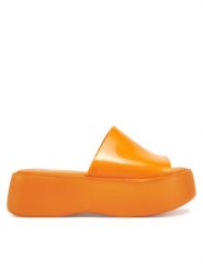 Melissa Klapki Melissa Becky Ad 32818 Pomarańczowy. Brązowe klapki Melissa, bez wzorów, z tworzywa sztucznego, bez obcasa. Za 289.99 zł.
