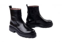 WONDERS A-4305 negro, botki damskie. Czarne botki Wonders, bez wzorów, bez obcasa, bez zapięcia. Za 759.90 zł.