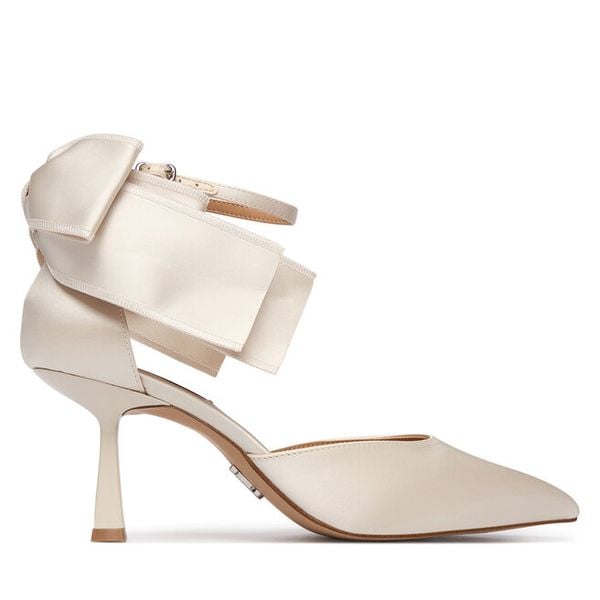 Szpilki Steve Madden. Białe szpilki Steve Madden, bez wzorów, bez obcasa, na szpilce, bez zapięcia. Za 478.99 zł.