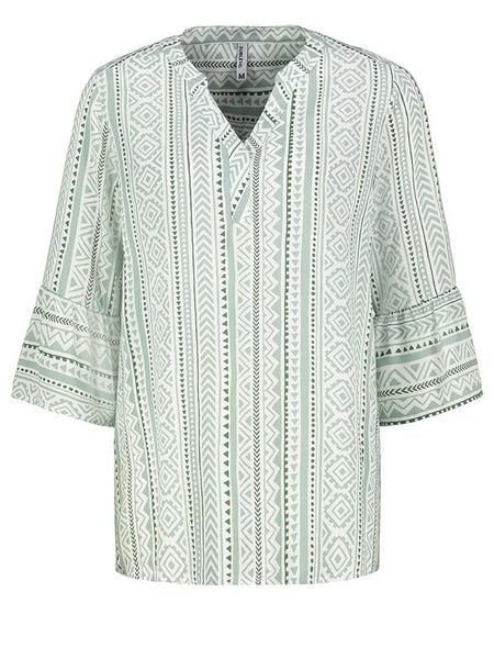 Sublevel Bluzka w kolorze zielono-białym rozmiar: M. Zielone bluzki Sublevel, m, bez wzorów, z wiskozy, bez kołnierzyka, bez ramiączek. Za 61.31 zł.