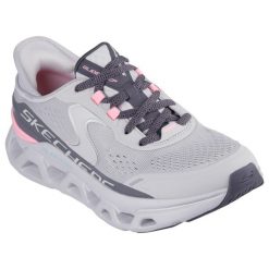 Buty sportowe Skechers Slip-ins Glide Step Altus. Czerwone obuwie sportowe Skechers, z syntetyku, bez zapięcia. Za 463.55 zł.