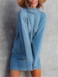 Milan Kiss Sukienka dzianinowa w kolorze błękitnym rozmiar: XL. Niebieskie sukienki Milan Kiss, na co dzień, xl, bez wzorów, z dzianiny, bez kołnierzyka, bez ramiączek, mini, proste. Za 173.99 zł.
