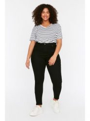 Trendyol Dżinsy - Skinny fit - w kolorze czarnym rozmiar: 46. Czarne jeansy Trendyol, bez wzorów, z podwyższonym stanem. Za 88.02 zł.