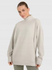 BLUZA DAMSKA DRESOWA 4F TRENINGOWA DO JOGI TFSWF589 KOLOR BEŻOWY. Brązowe bluzy 4f, l, bez wzorów, z bawełny, bez kaptura. Za 199.99 zł.