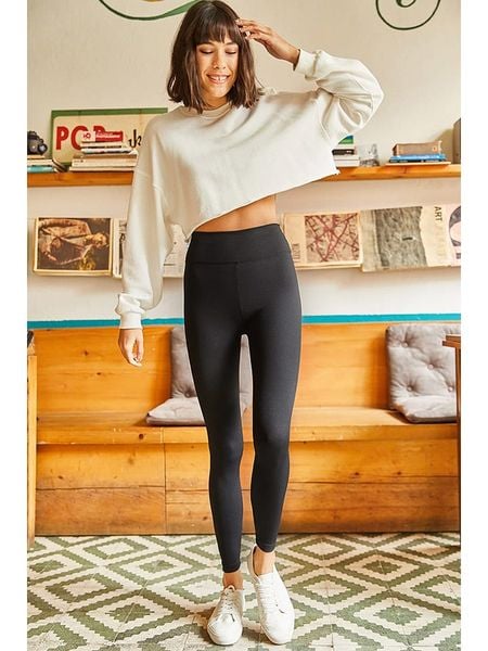 Olalook Legginsy w kolorze czarnym rozmiar: S. Czarne legginsy Olalook, s, bez wzorów, z podwyższonym stanem. Za 35.02 zł.