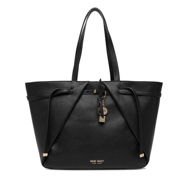 Torebka Nine West. Czarne shopper Nine West, bez wzorów, bez dodatków. Za 249.99 zł.