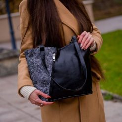 Shopperka skórzana DAN-A 706 czarna kwiaty. Czarne shopper DAN-A, bez wzorów, ze skóry, biznesowe, bez dodatków. Za 379.99 zł.