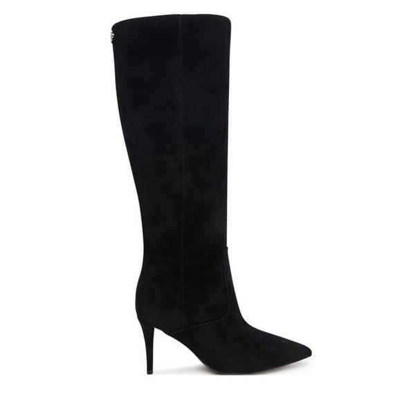Kozaki Guess. Czarne kozaki Guess, bez obcasa, na szpilce, bez zapięcia. Za 954.99 zł.