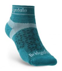 Bridgedale Skarpety biegowe Ultralight T2 Merino Sport Low Wmn Teal-35-37. Niebieskie skarpety Bridgedale, bez wzorów, z elastanu. Za 61.84 zł.