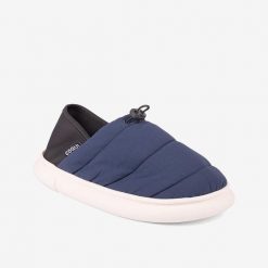 Kapcie damskie Coqui 38/39, niebieskie, z przeszyciem. Niebieskie obuwie domowe Coqui, bez wzorów, bez zapięcia. Za 131.99 zł.