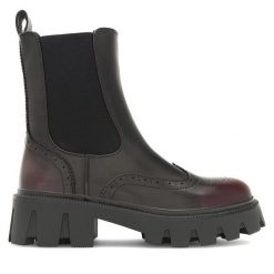 Botki Jenny Fairy. Czarne botki Jenny Fairy, bez wzorów, bez obcasa, na słupku, bez zapięcia. Za 135.99 zł.