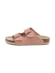 BABUNKERS Family Skórzane klapki w kolorze jasnoróżowym rozmiar: 36. Różowe klapki BABUNKERS Family, bez wzorów, z otwartym noskiem, bez obcasa. Za 173.99 zł.