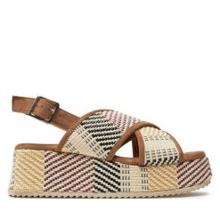 Sandały Refresh. Szare sandały Refresh, bez wzorów, bez obcasa, na koturnie, bez zapięcia. Za 169.99 zł.