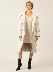 APART Płaszcz zimowy w kolorze kremowym rozmiar: 40. Brązowe płaszcze Apart, na zimę, bez wzorów, z puchu, bez kaptura. Za 613.51 zł.